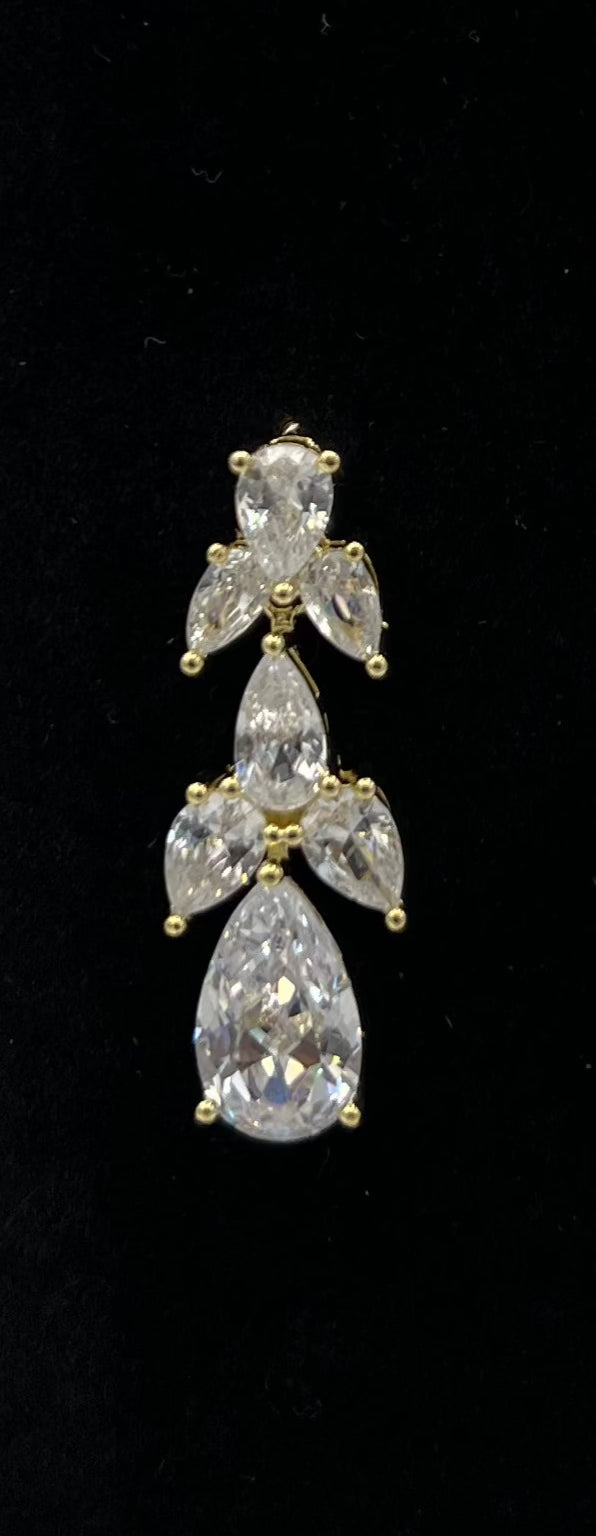 Esa Earrings